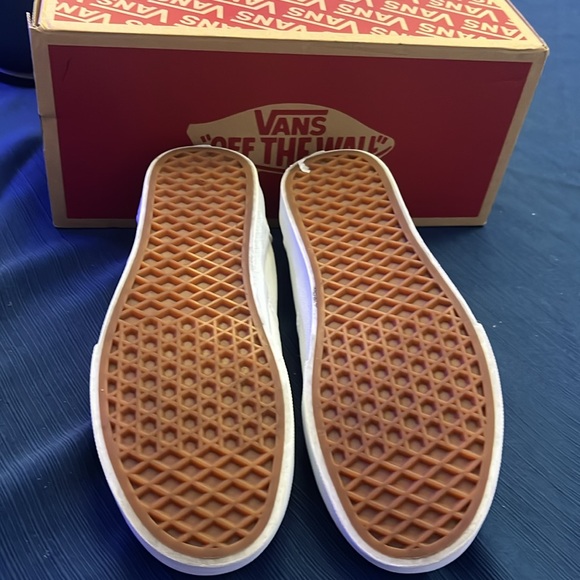White vans size 7.5 - Picture 4 of 5